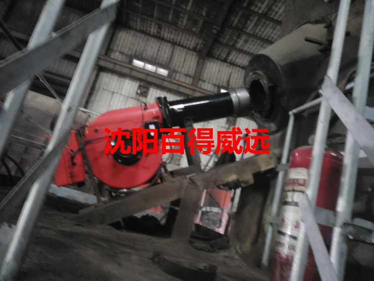某垃圾焚燒廠燃油燃燒器指導(dǎo)安裝等待調(diào)試